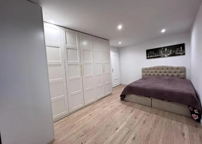 Logement-Proche Strasbourg-Rez De Jardin-Centre