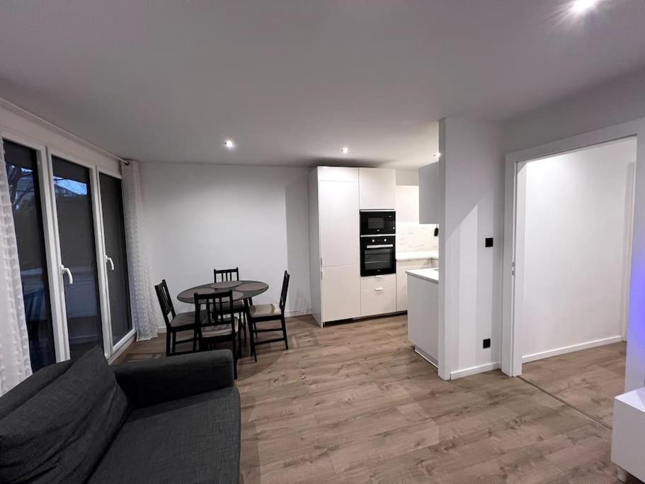 Logement-proche Strasbourg-rez De Jardin-centre Apartment Straßburg